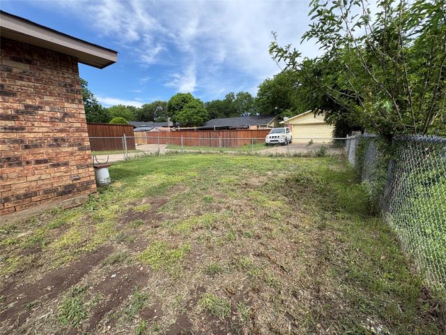 7103 Hardwood Trail, Dallas, TX 75249