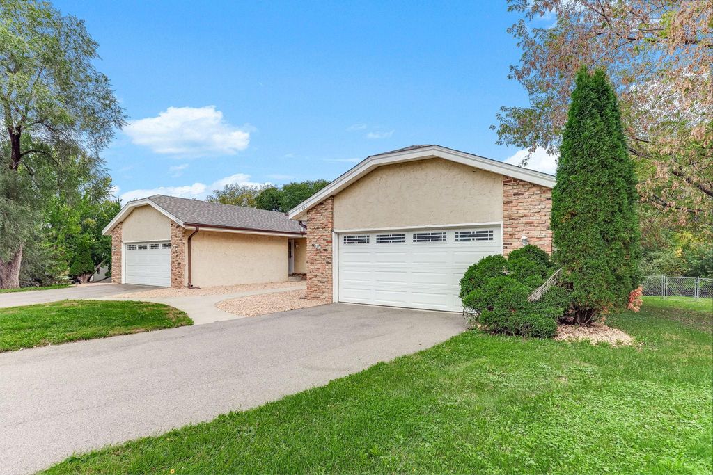 17640 Ionia Court, Lakeville, MN 55044 — photo 3