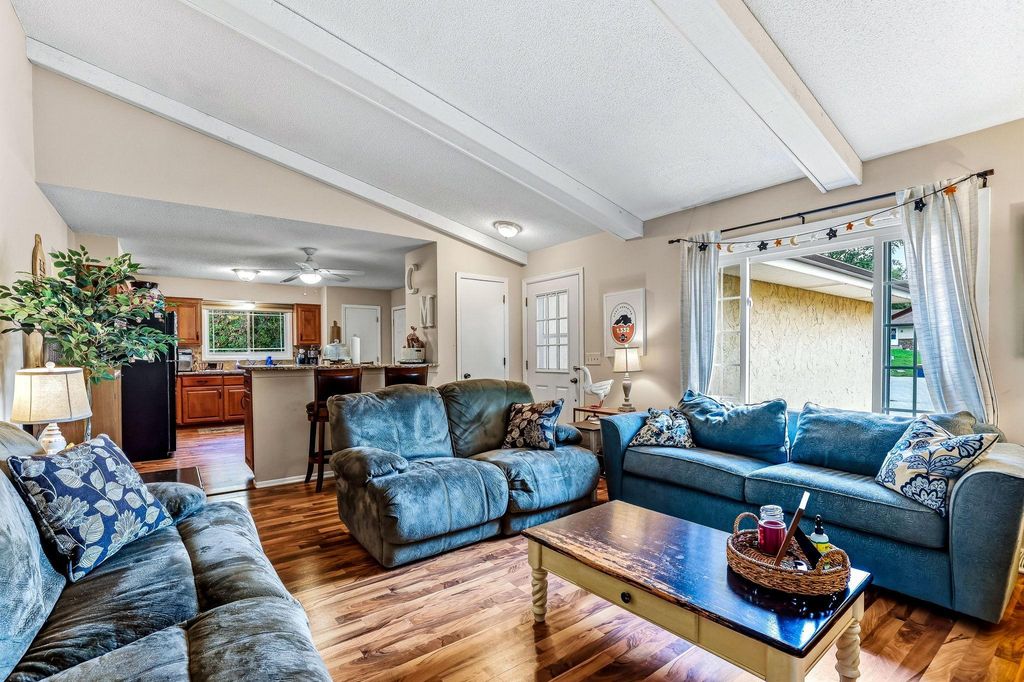 17640 Ionia Court, Lakeville, MN 55044 — photo 5