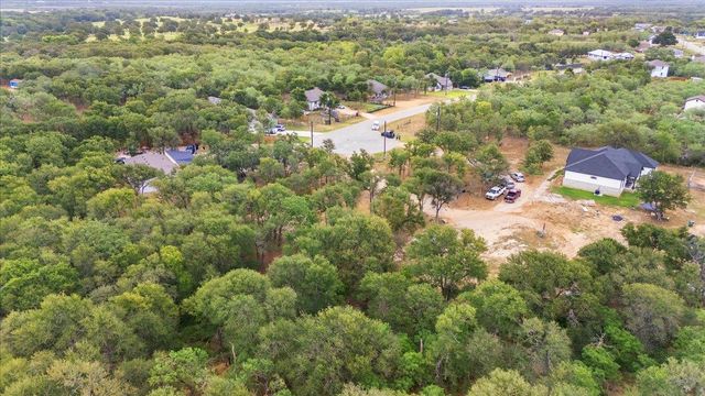 143 Chandler CV, Cedar Creek, TX 78612