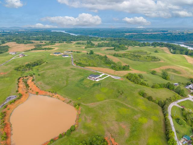 800 Red Fox Ridge, Monticello, KY 42633