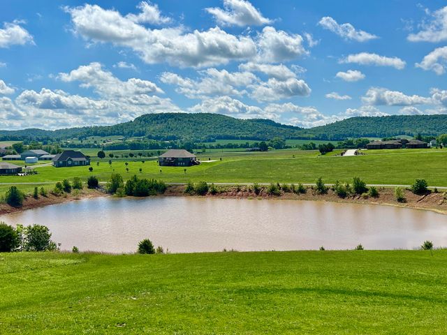 800 Red Fox Ridge, Monticello, KY 42633