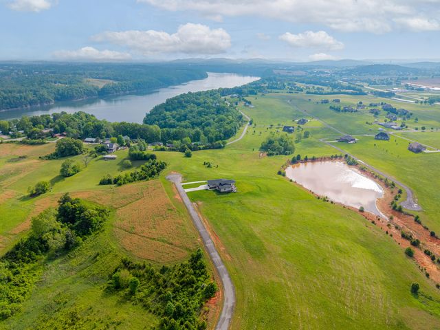 800 Red Fox Ridge, Monticello, KY 42633
