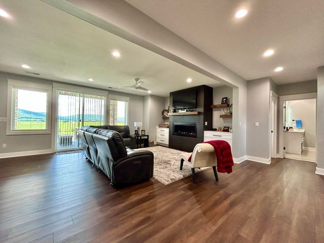 800 Red Fox Ridge, Monticello, KY 42633