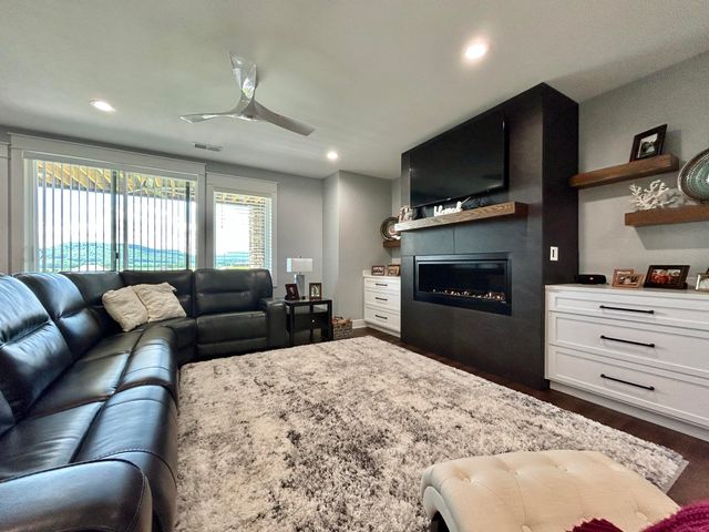 800 Red Fox Ridge, Monticello, KY 42633