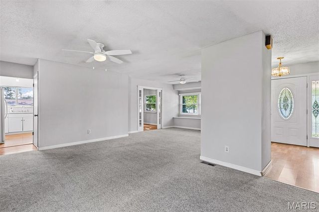 4688 Towne Centre Drive, Mehlville, MO 63128