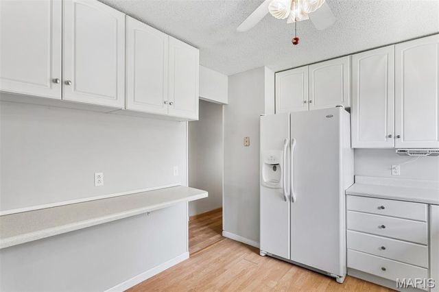 4688 Towne Centre Drive, Mehlville, MO 63128