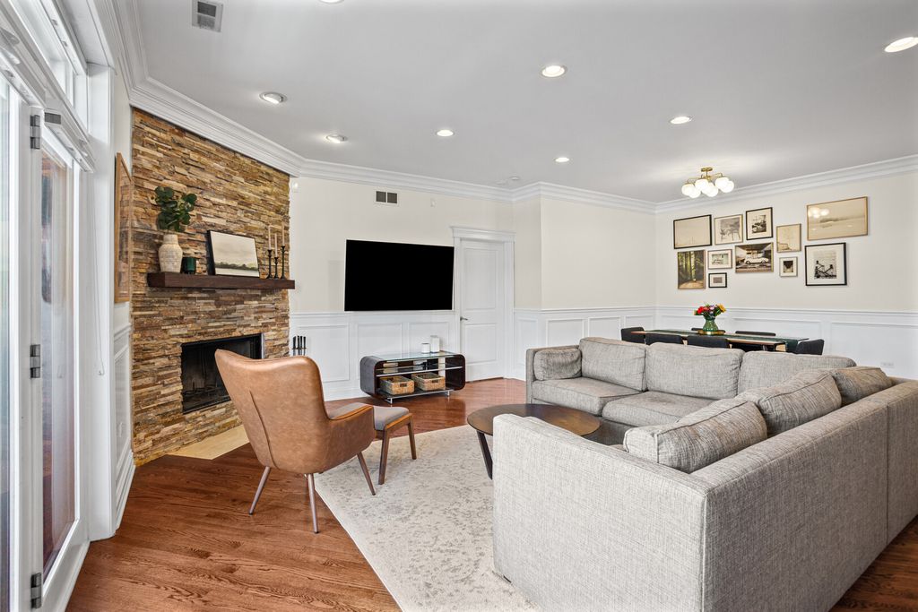 2450 W Montrose Avenue 3N, Chicago, IL 60618 — photo 5