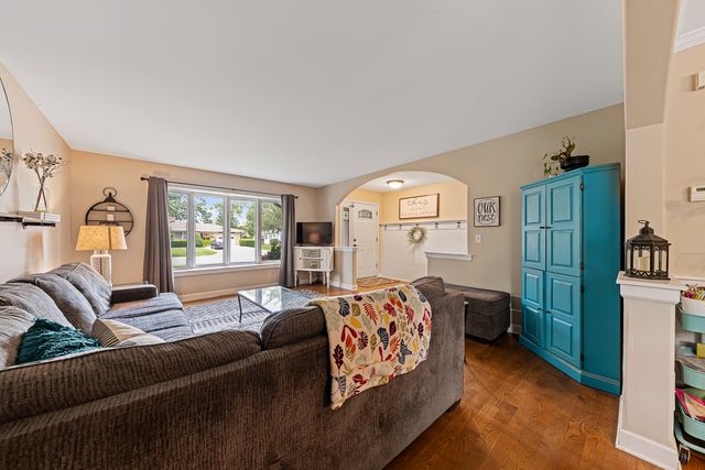 19905 Center Street, Mokena, IL 60448