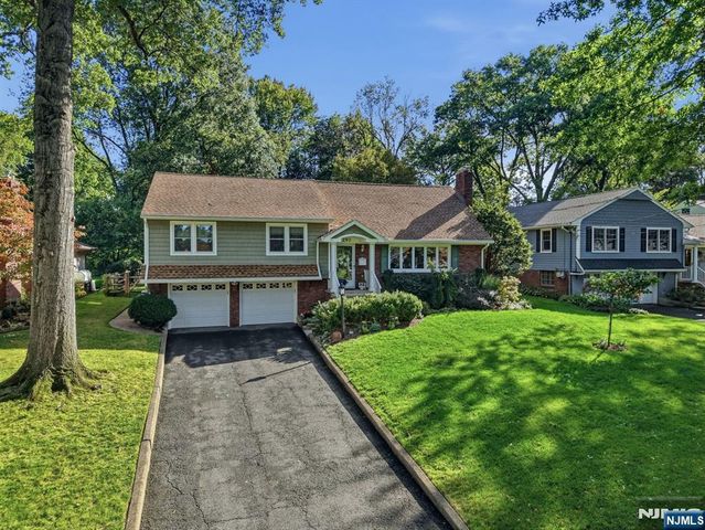 297 Gramercy Place, Glen Rock, NJ 07452