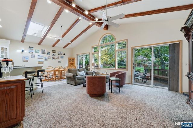 297 Gramercy Place, Glen Rock, NJ 07452