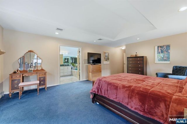 297 Gramercy Place, Glen Rock, NJ 07452