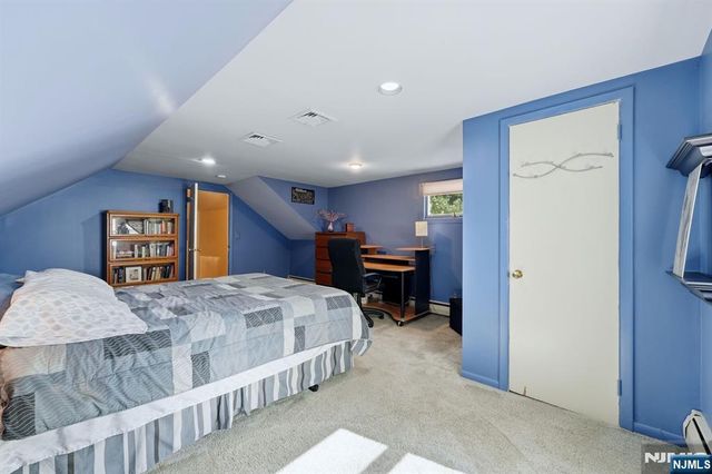 297 Gramercy Place, Glen Rock, NJ 07452