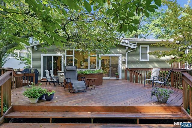 297 Gramercy Place, Glen Rock, NJ 07452