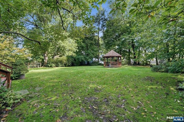 297 Gramercy Place, Glen Rock, NJ 07452
