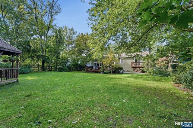 297 Gramercy Place, Glen Rock, NJ 07452