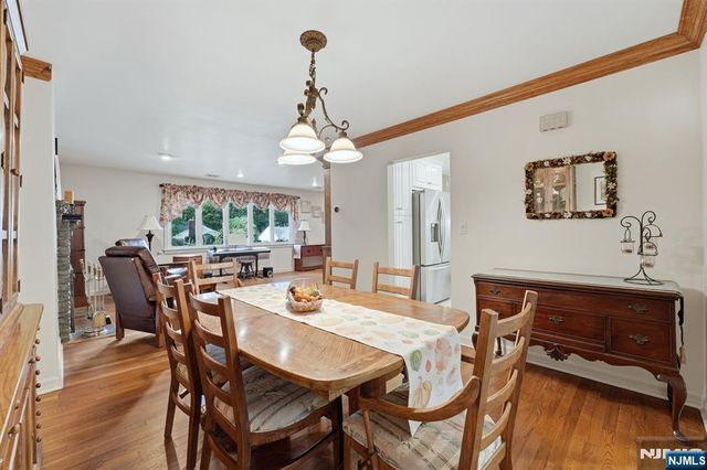 297 Gramercy Place, Glen Rock, NJ 07452