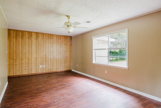 316 W Conway St, Benton, AR 72015