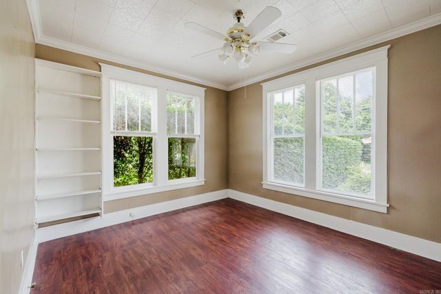 316 W Conway St, Benton, AR 72015