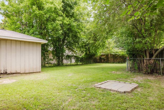 316 W Conway St, Benton, AR 72015