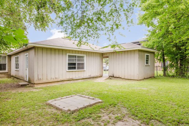 316 W Conway St, Benton, AR 72015