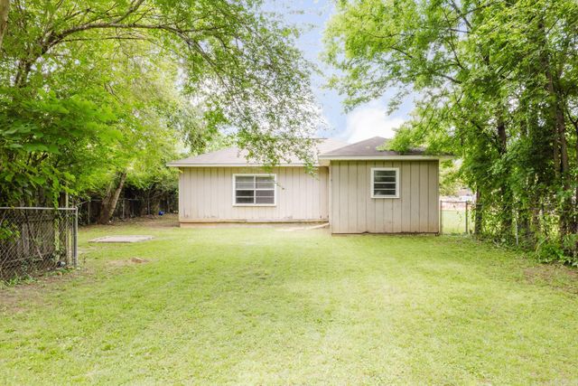 316 W Conway St, Benton, AR 72015