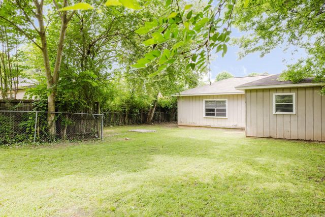 316 W Conway St, Benton, AR 72015