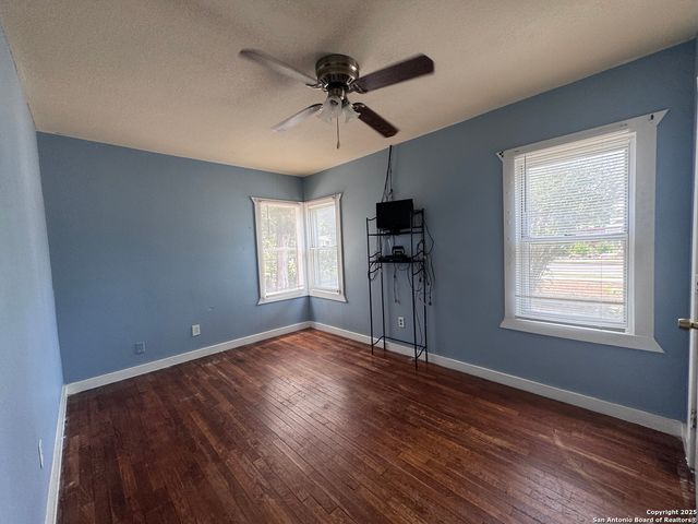 339 Como, San Antonio, TX 78220