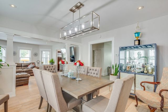 25 Saint George Ave, Norwood, MA 02062