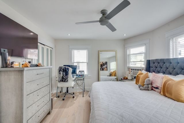 25 Saint George Ave, Norwood, MA 02062