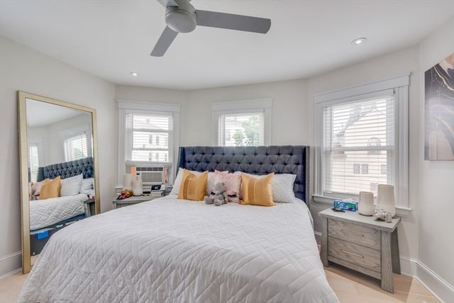 25 Saint George Ave, Norwood, MA 02062