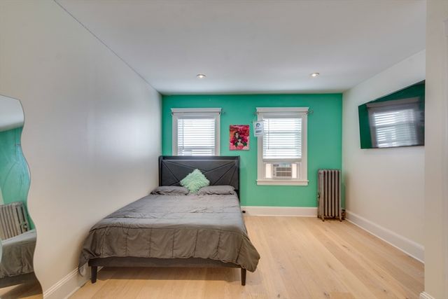 25 Saint George Ave, Norwood, MA 02062