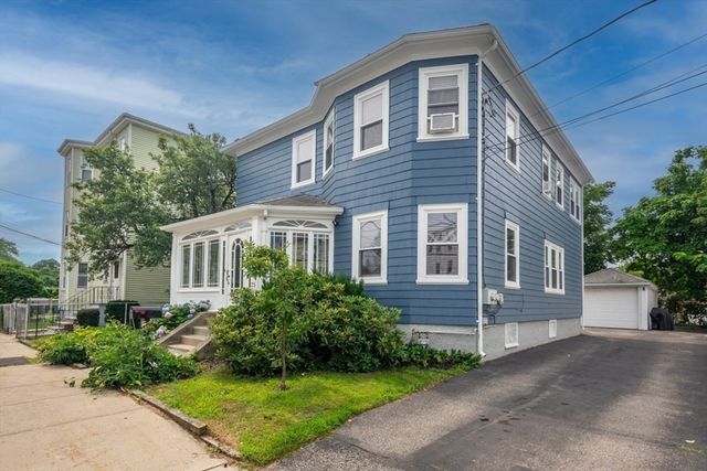 25 Saint George Ave, Norwood, MA 02062