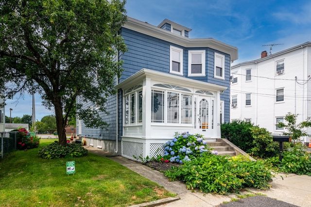 25 Saint George Ave, Norwood, MA 02062