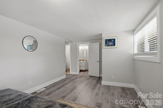 1405 Lakeview Drive, Pineville, NC 28134