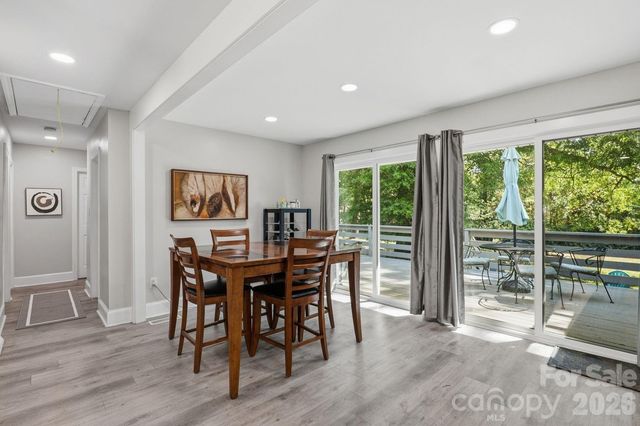 1405 Lakeview Drive, Pineville, NC 28134