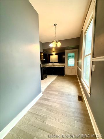 608 W Spring Street, New Albany, IN 47150