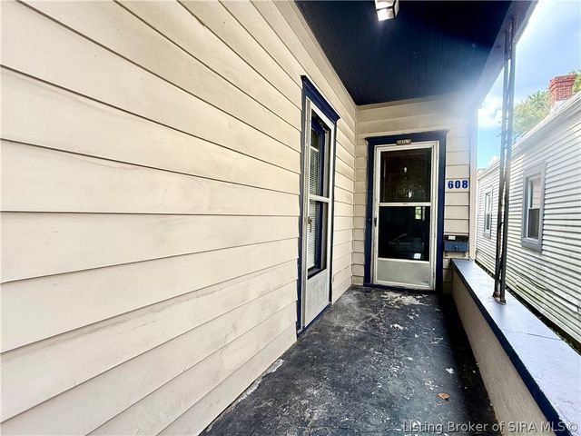608 W Spring Street, New Albany, IN 47150