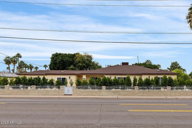 701 W WINDSOR Avenue, Phoenix, AZ 85007
