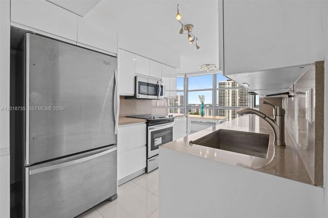 19195 NE 36th Ct 2705, Aventura, FL 33180