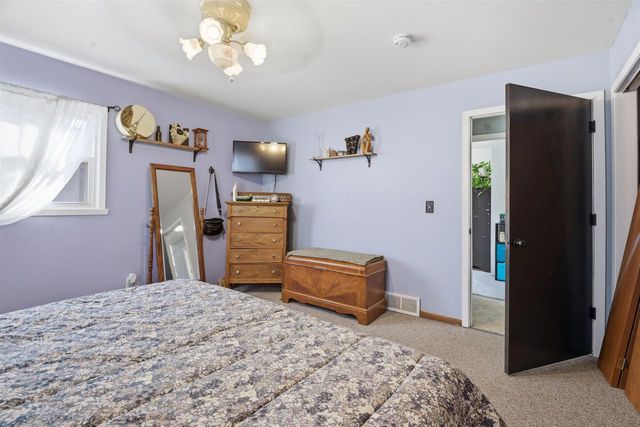 668 S PARK AVENUE, Fond Du Lac, WI 54935