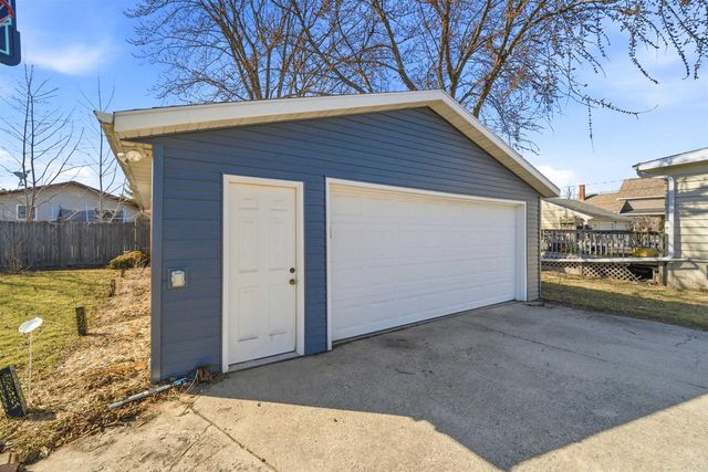 668 S PARK AVENUE, Fond Du Lac, WI 54935