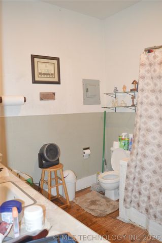 601 N G Street, Hugo, OK 74743