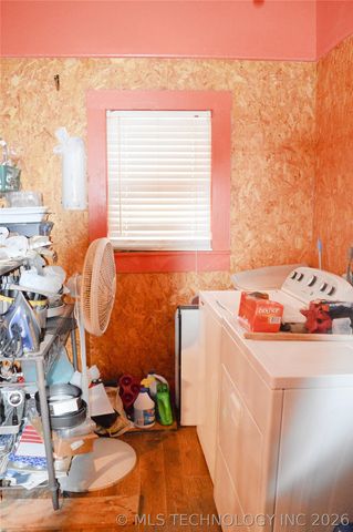 601 N G Street, Hugo, OK 74743