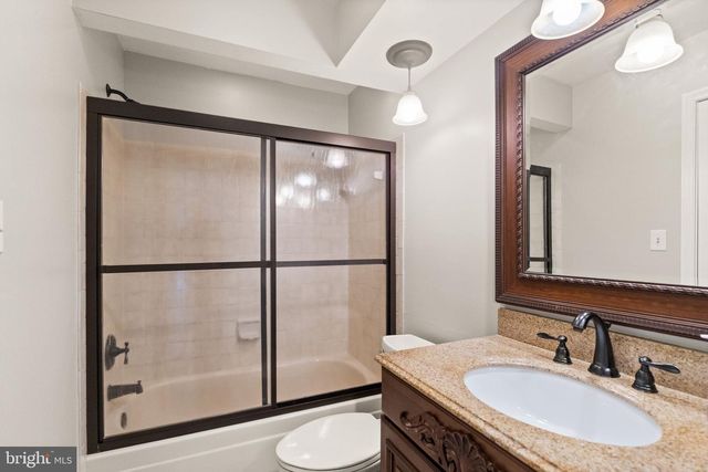 15253 SURREY HOUSE WAY, Centreville, VA 20120