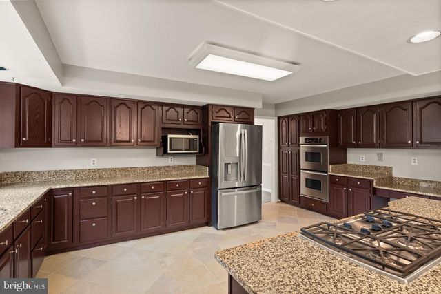 15253 SURREY HOUSE WAY, Centreville, VA 20120