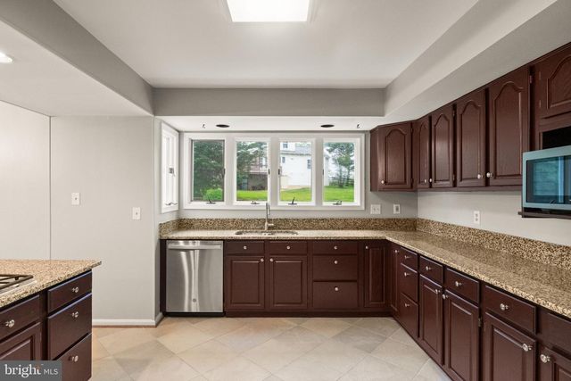 15253 SURREY HOUSE WAY, Centreville, VA 20120