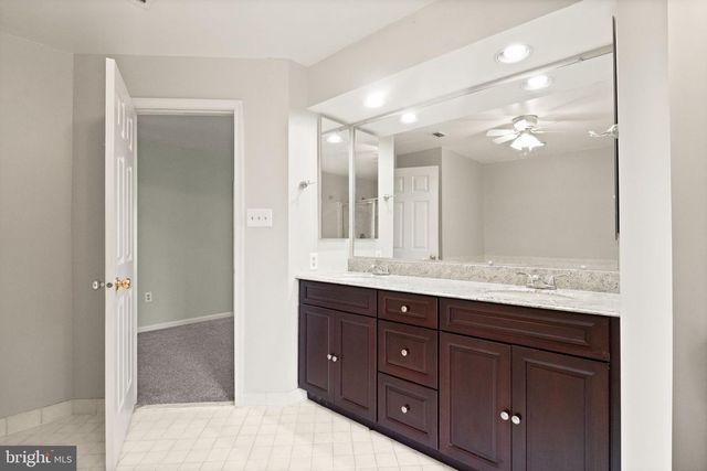 15253 SURREY HOUSE WAY, Centreville, VA 20120