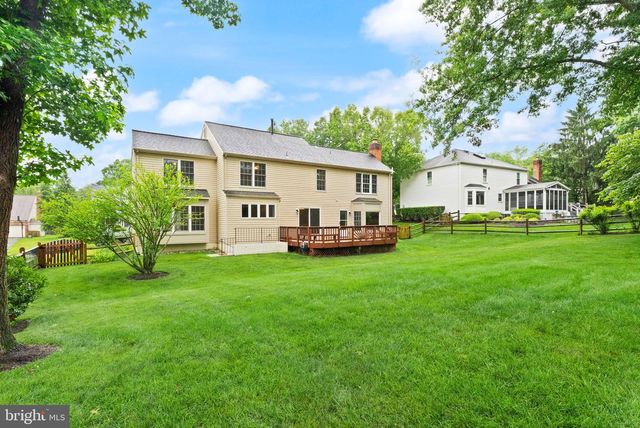 15253 SURREY HOUSE WAY, Centreville, VA 20120