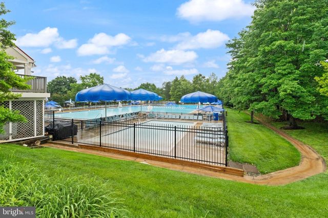 15253 SURREY HOUSE WAY, Centreville, VA 20120